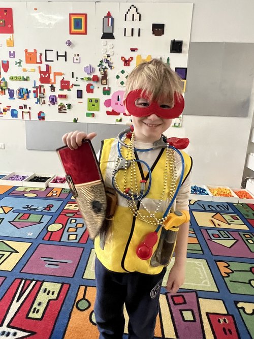 SCHOOL HOLIDAY WORKSHOPS